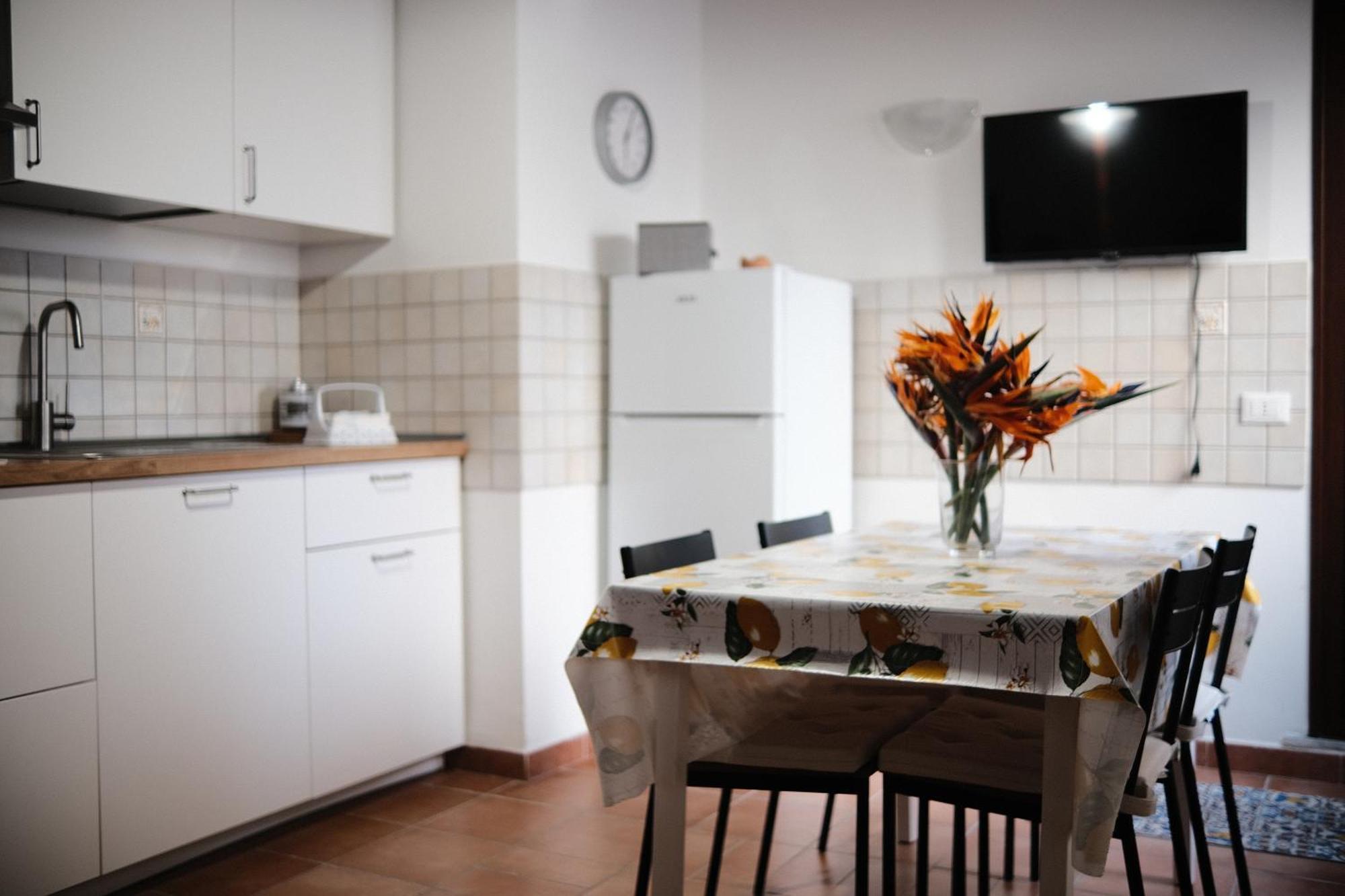 Apartamento Al Bastione Della Pace Palermo Exterior foto